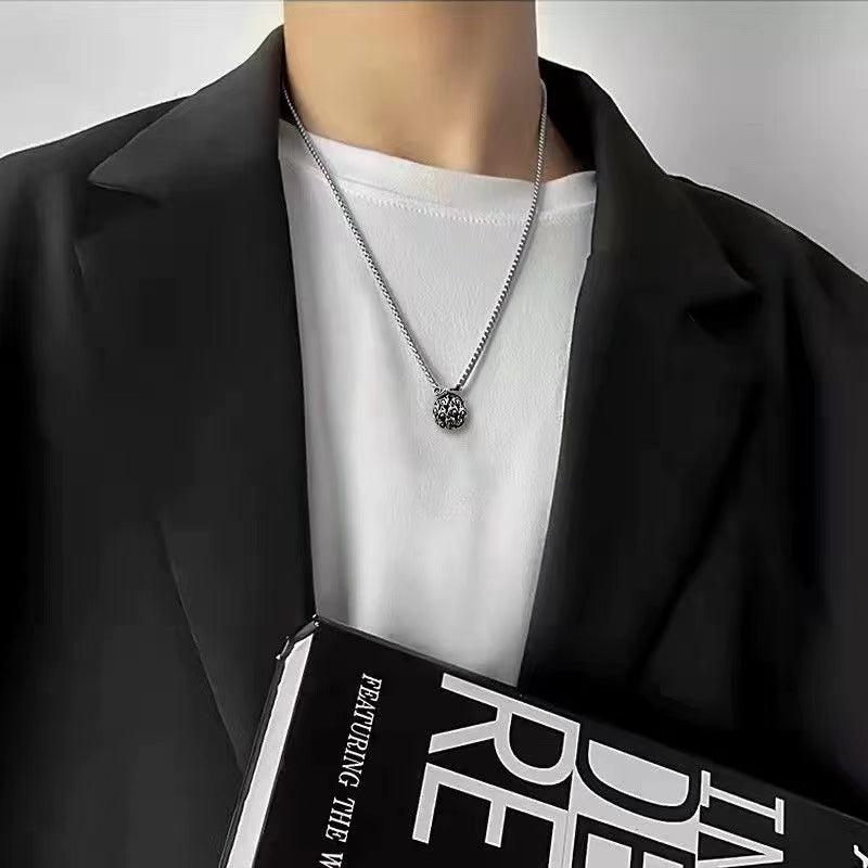 Luffy/Zoro/Ace Cool metal necklace - Wear it as if you have mystical powers