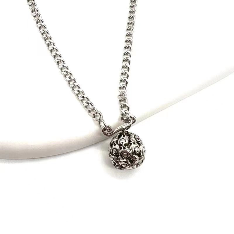 Luffy/Zoro/Ace Cool metal necklace - Wear it as if you have mystical powers