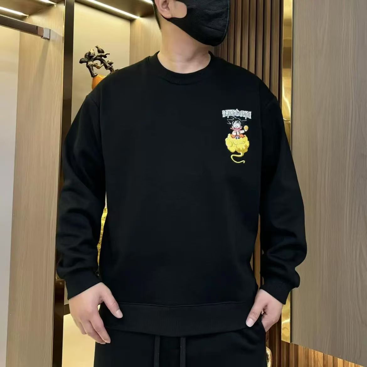 Son Goku Vintage crewneck hoodie - Revisit classic anime style