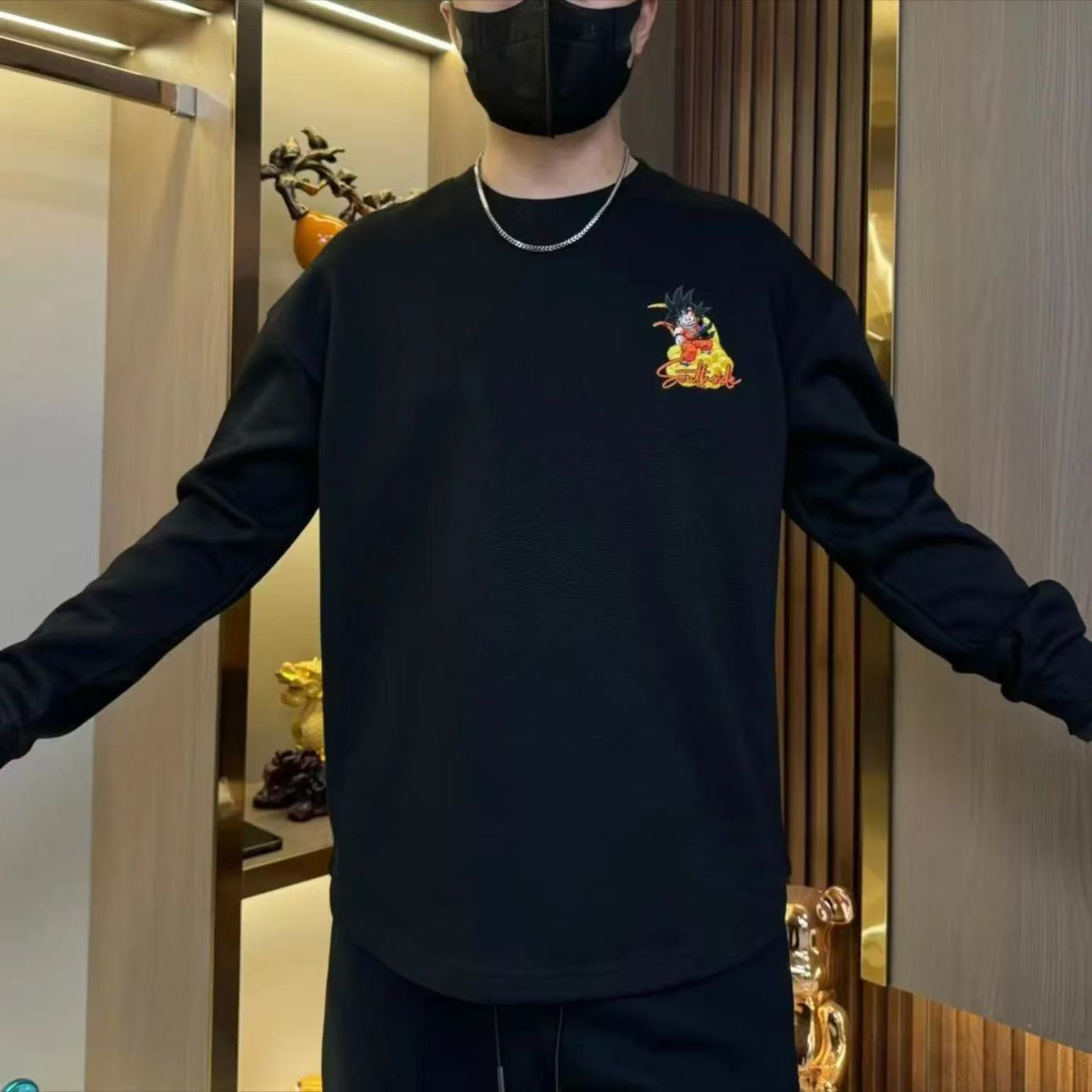 Son Goku Vintage crewneck hoodie - Revisit classic anime style